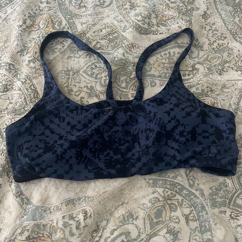 Vuori Sports bra